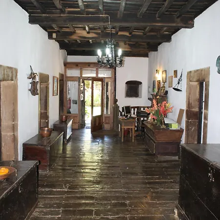 Casona De Treviño Cosgaya