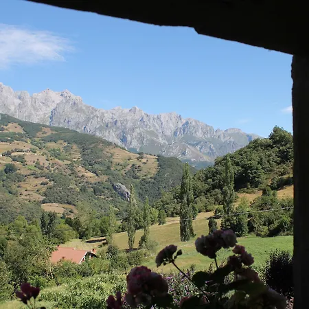 Casa de Campo Casona De Trevino