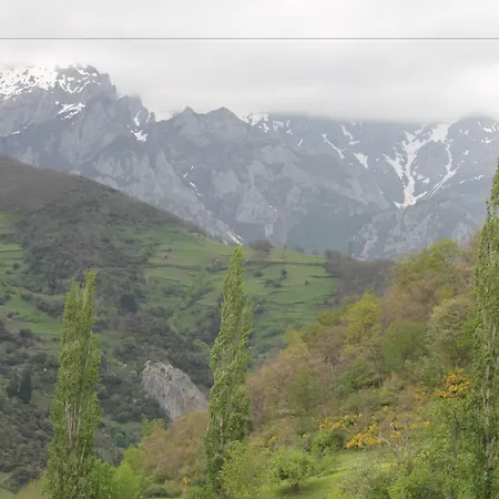 Casona De Treviño *