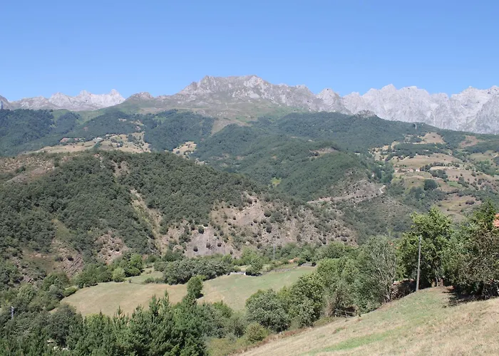 Landhuis Casona De Trevino *